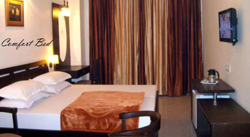 Hotel Hong Kong Inn Amritsar Phòng bức ảnh