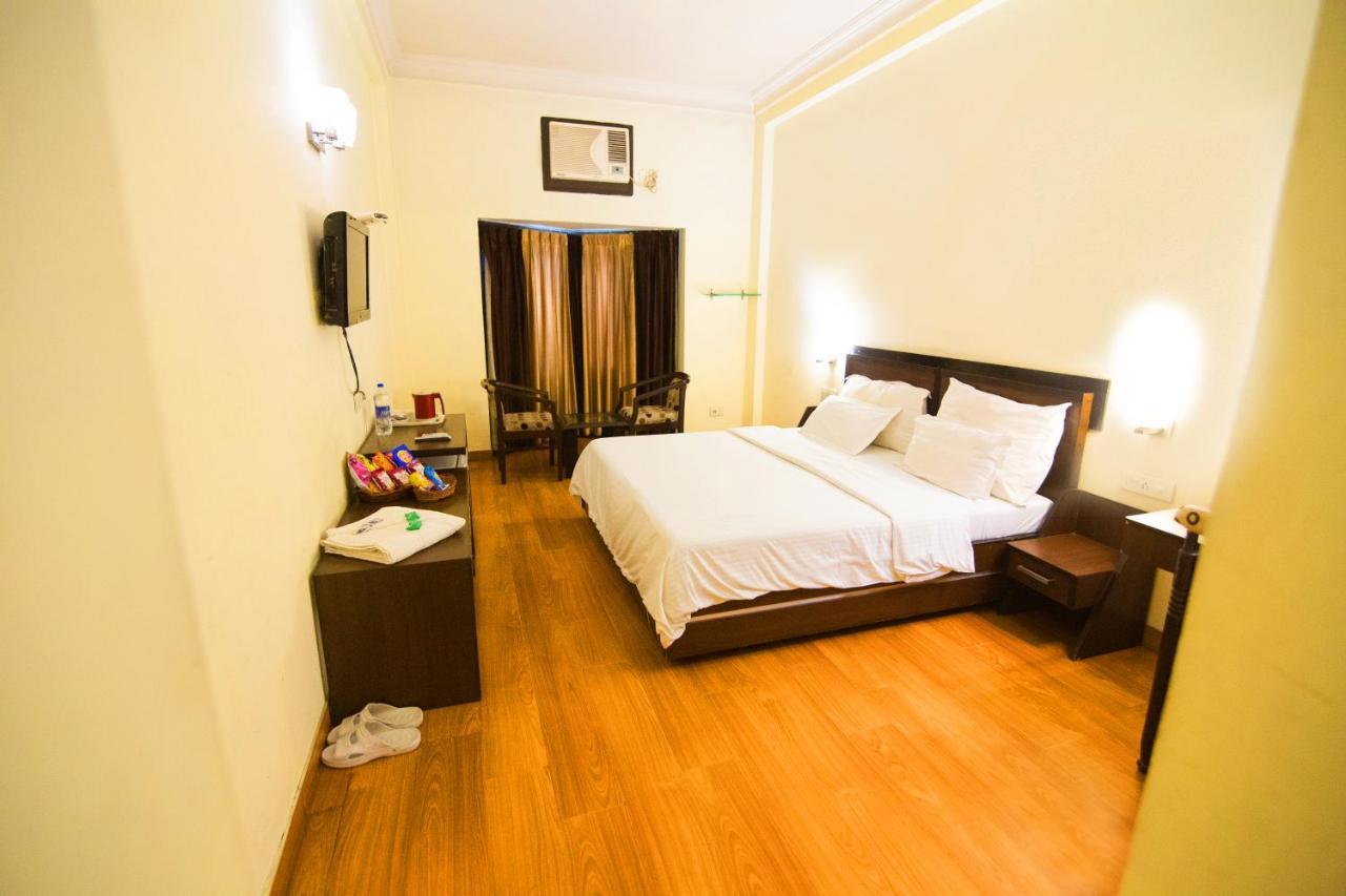 Hotel Hong Kong Inn Amritsar Ngoại thất bức ảnh